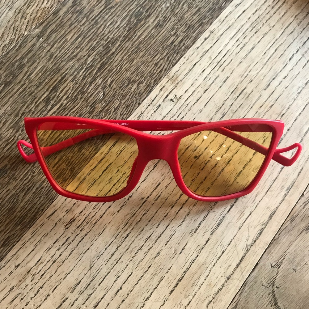 DistrictVision KEIICHI SMALL red frame/yellow lens